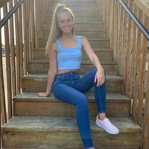 Meet your Posher, Summer